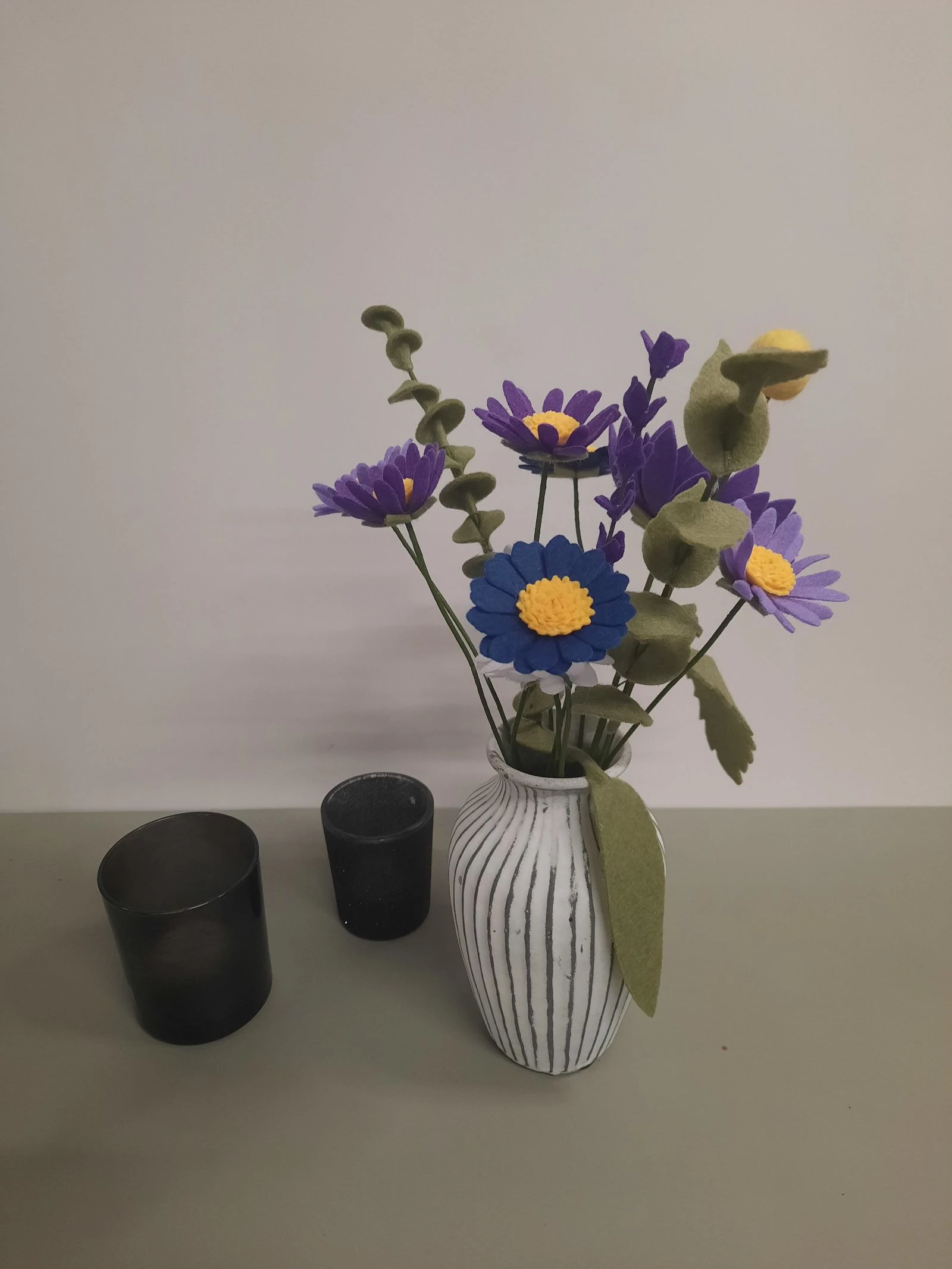 Handmade felt flowers lilac with matching little vase – photo 6
